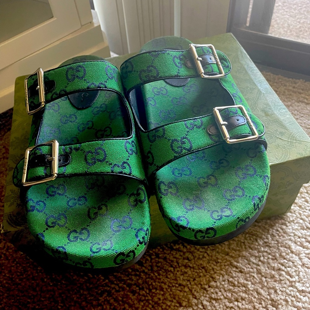 Excellent condition, can include box!